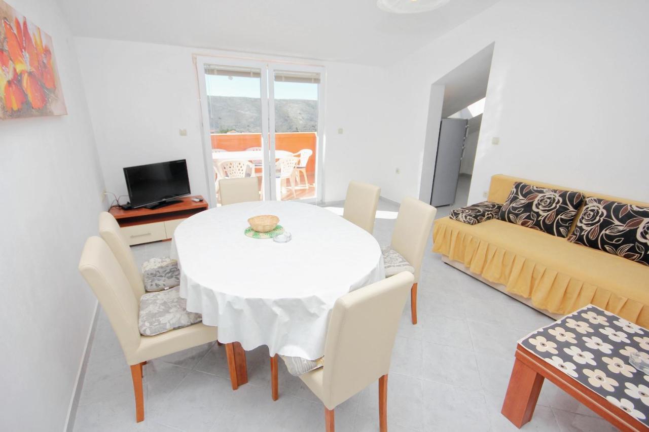 Apartments By The Sea Vlasici, Pag - 9324 Luaran gambar