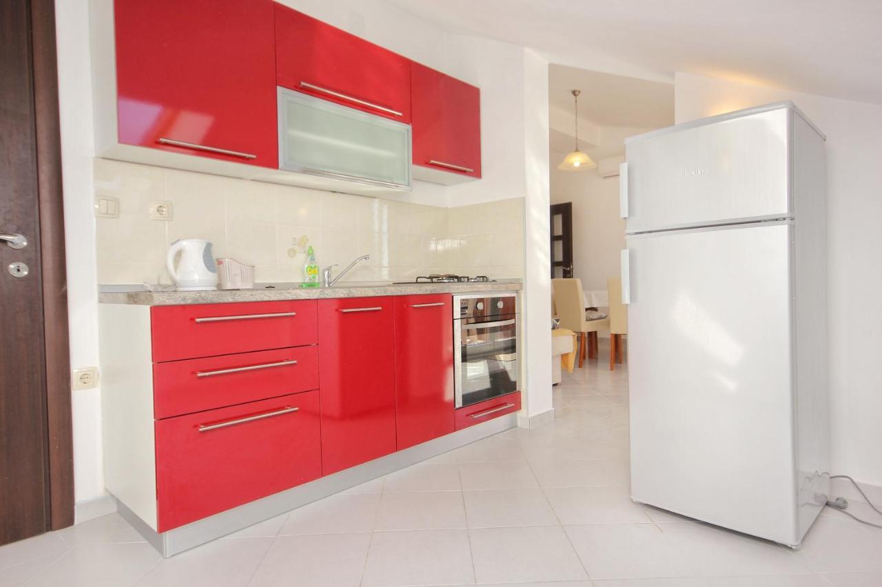 Apartments By The Sea Vlasici, Pag - 9324 Luaran gambar